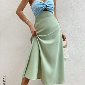 Shein Dress - never worn. Size M - runs slightly big. Nice quality